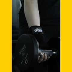 STRAPS GRIPS CON CALLERA NEGRO DE PIEL GORILLA PUMP