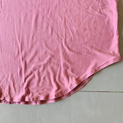 PLAYERA TANK LARGA CORAL ONLY GOATS